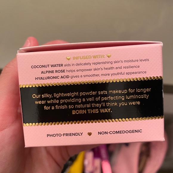 FULL SIZE TOO FACED ETHEREAL SETTING POWDER NEW!! - Picture 3 of 3